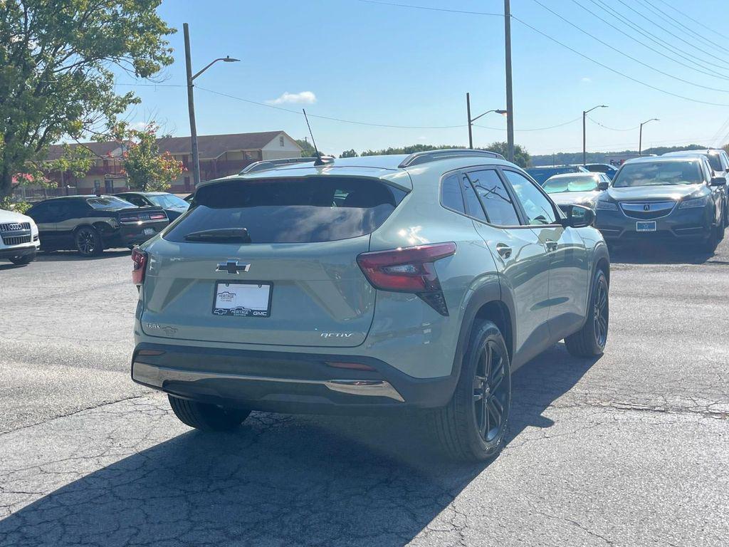 new 2025 Chevrolet Trax car, priced at $26,690