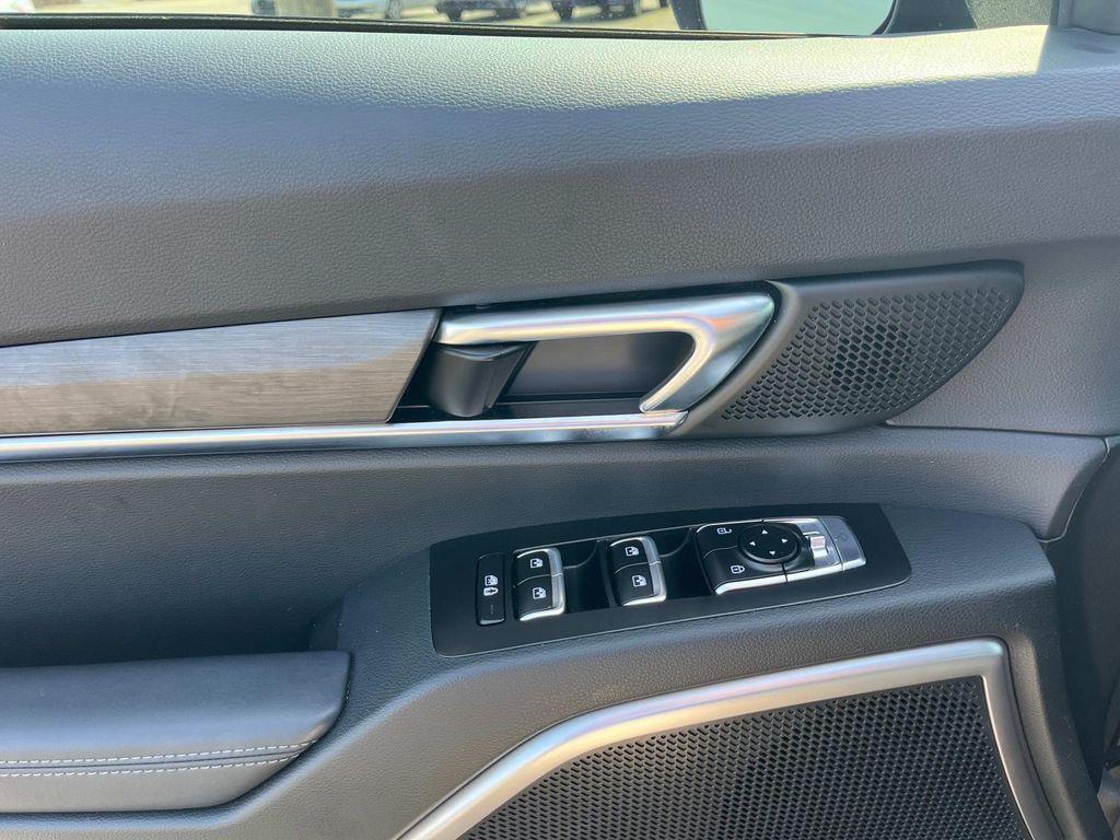 used 2024 Kia Telluride car, priced at $40,968