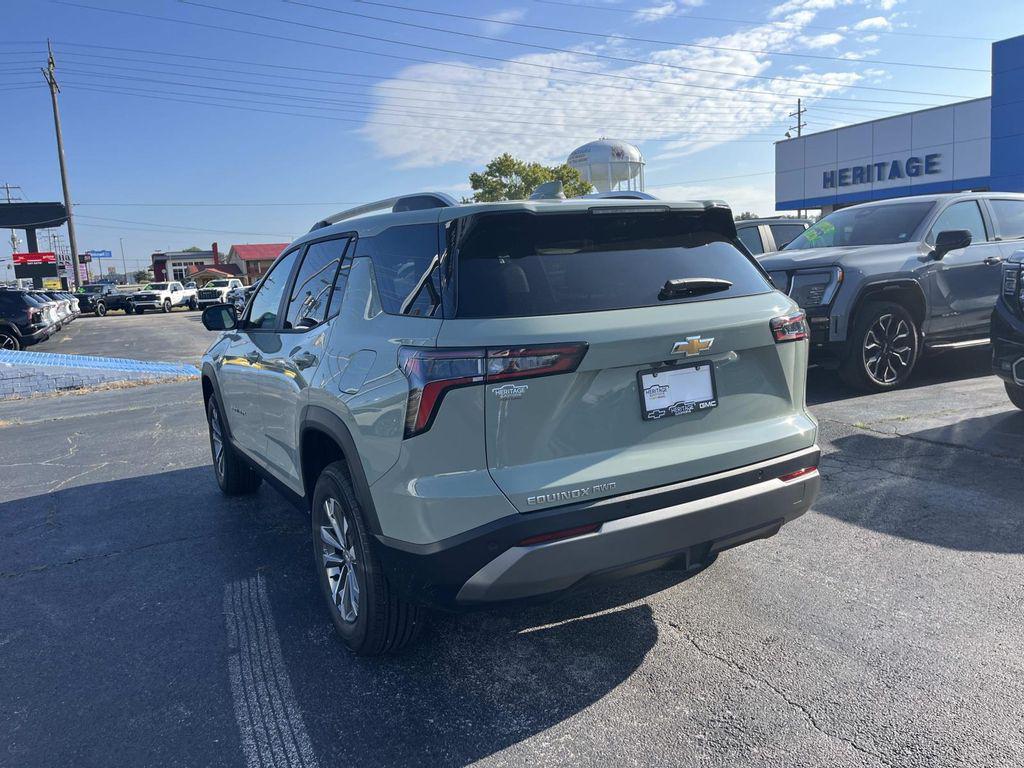 new 2026 Chevrolet Equinox car, priced at $35,135