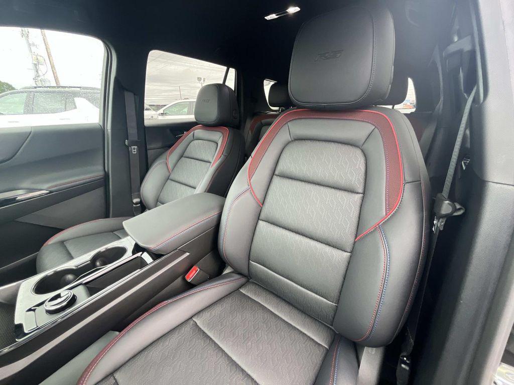 new 2026 Chevrolet Equinox car, priced at $36,845