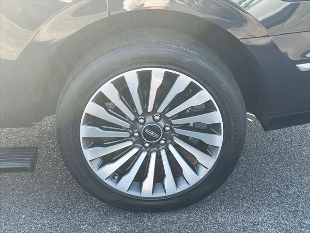 used 2021 Lincoln Navigator car, priced at $46,459