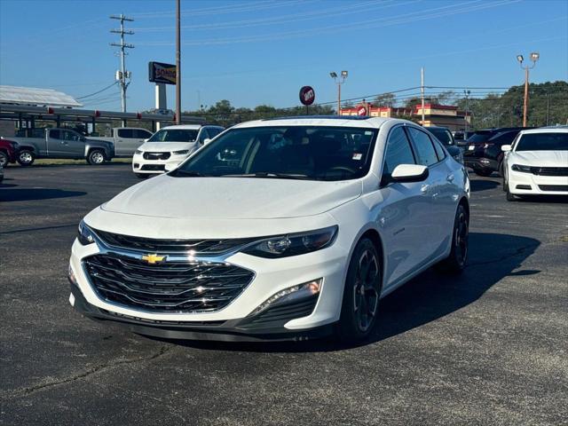 used 2022 Chevrolet Malibu car, priced at $19,285