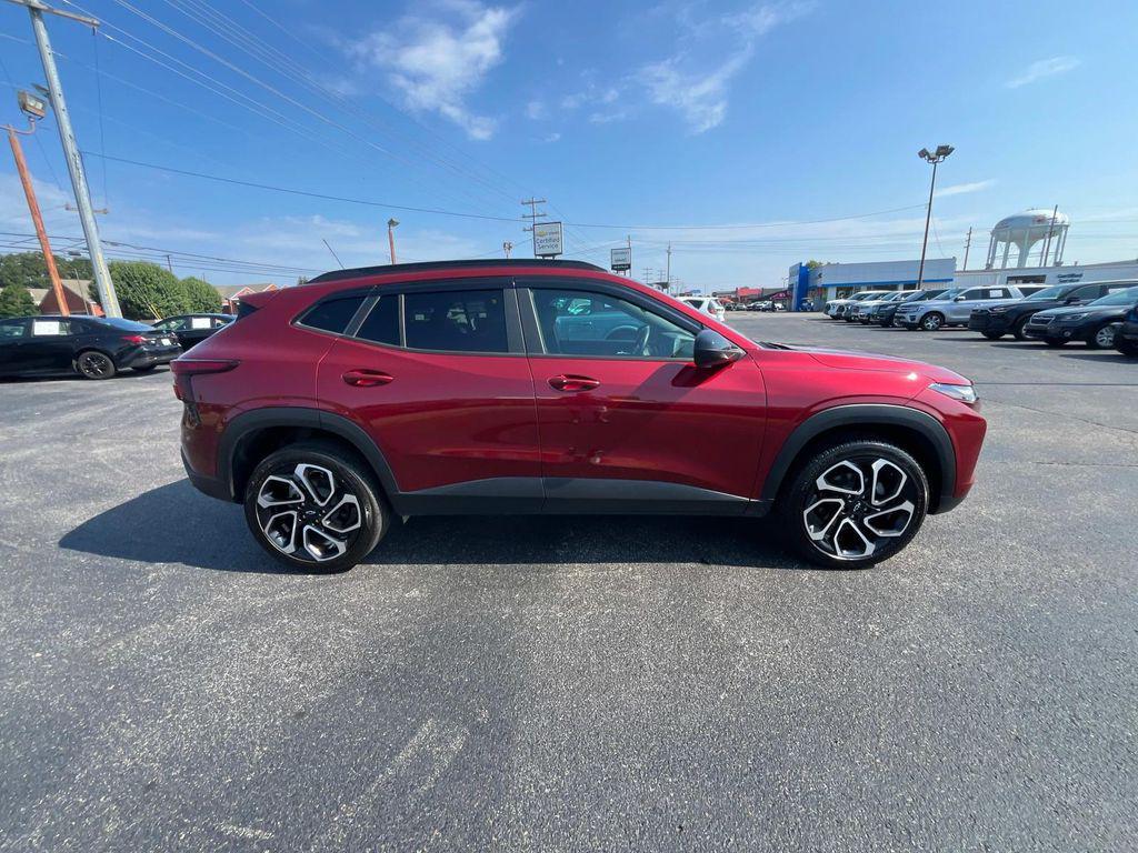 used 2024 Chevrolet Trax car