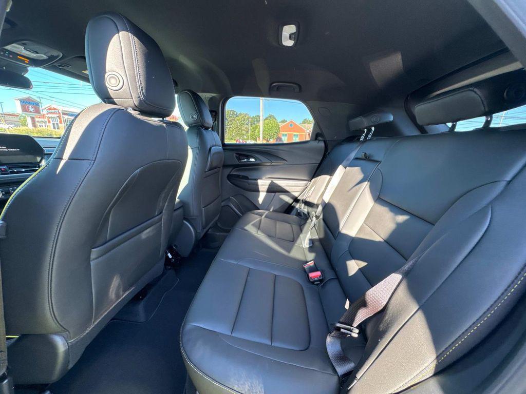new 2025 Chevrolet TrailBlazer car, priced at $27,991