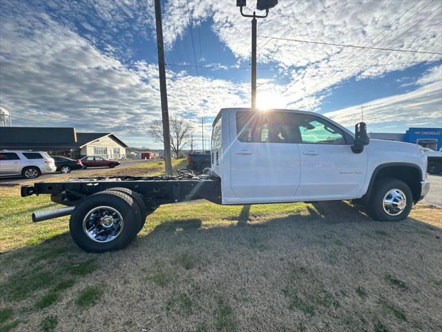 new 2025 Chevrolet Silverado 3500 car, priced at $66,920