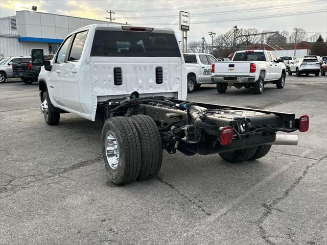 new 2025 Chevrolet Silverado 3500 car, priced at $66,925