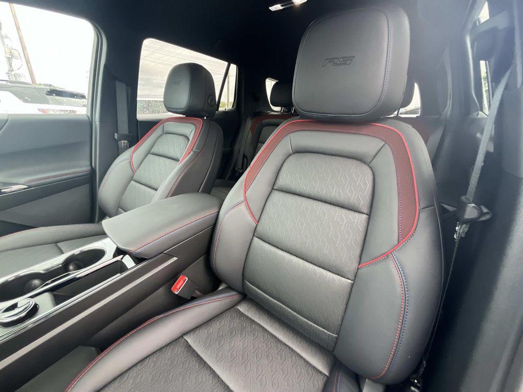 new 2026 Chevrolet Equinox car, priced at $37,840