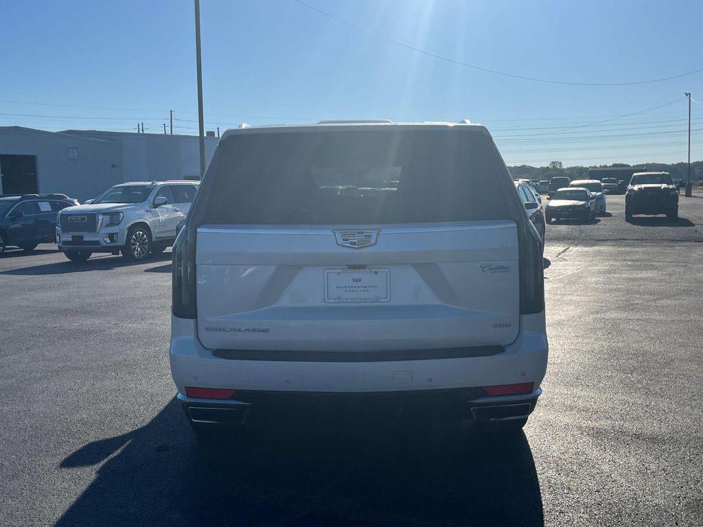 used 2022 Cadillac Escalade ESV car, priced at $56,934