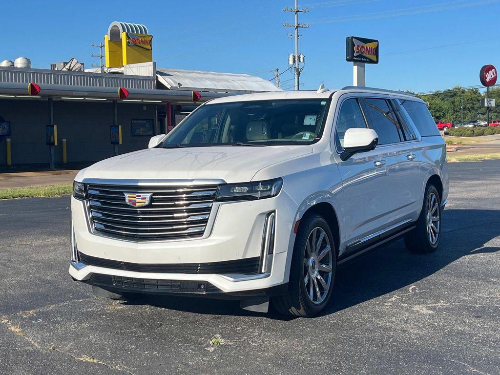 used 2022 Cadillac Escalade ESV car, priced at $56,934