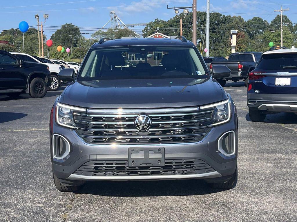 used 2024 Volkswagen Atlas car, priced at $34,611