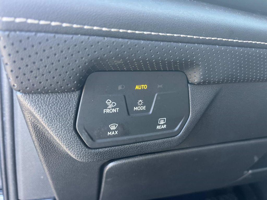used 2024 Volkswagen Atlas car, priced at $34,611