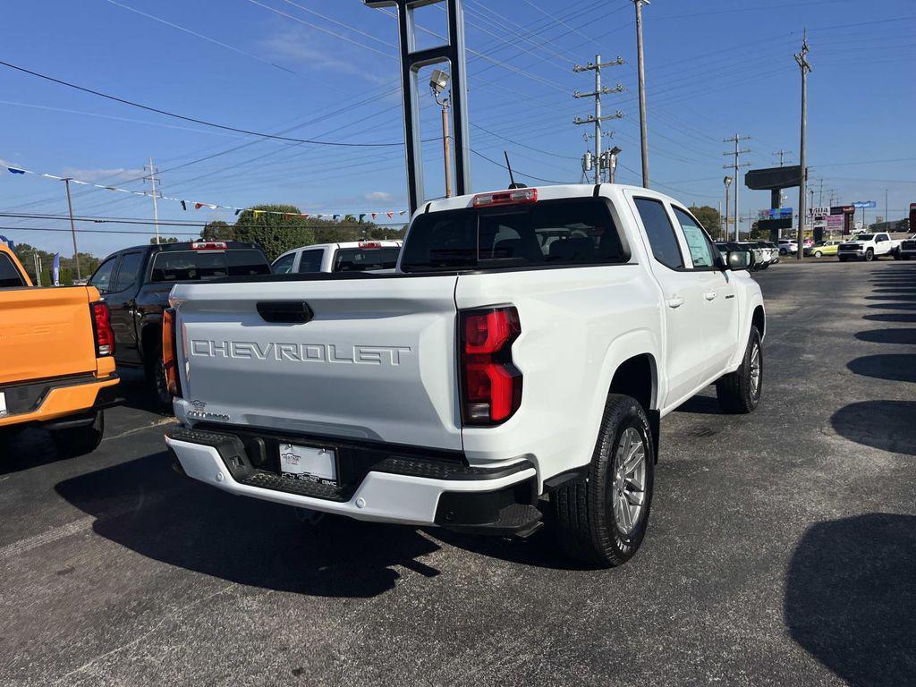 new 2026 Chevrolet Colorado car, priced at $38,915