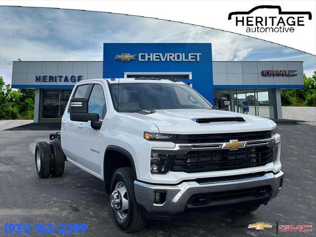 new 2025 Chevrolet Silverado 3500 car, priced at $66,094