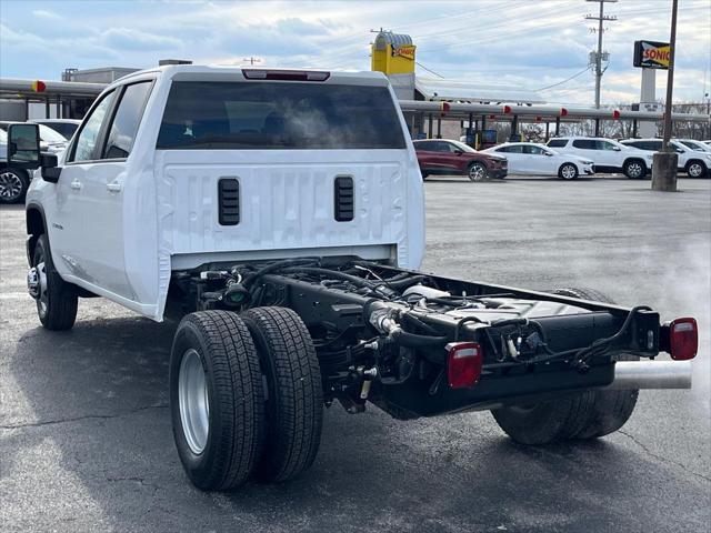 new 2025 Chevrolet Silverado 3500 car, priced at $66,094