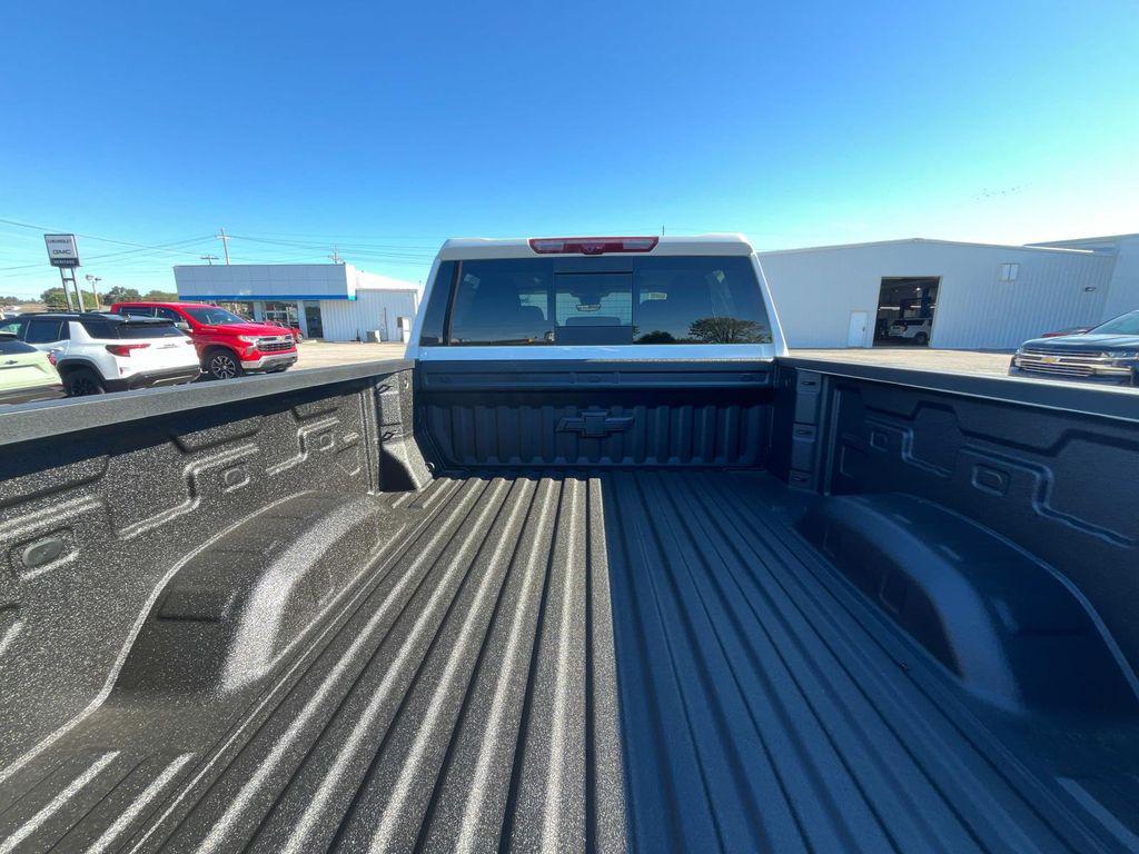 new 2025 Chevrolet Silverado 2500 car, priced at $69,175