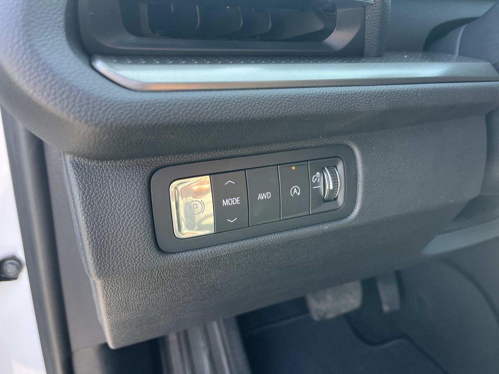 new 2026 Chevrolet Traverse car, priced at $42,695