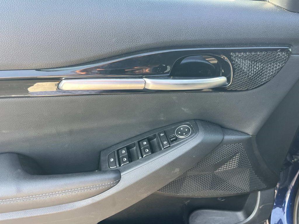 used 2023 Kia Seltos car, priced at $22,963