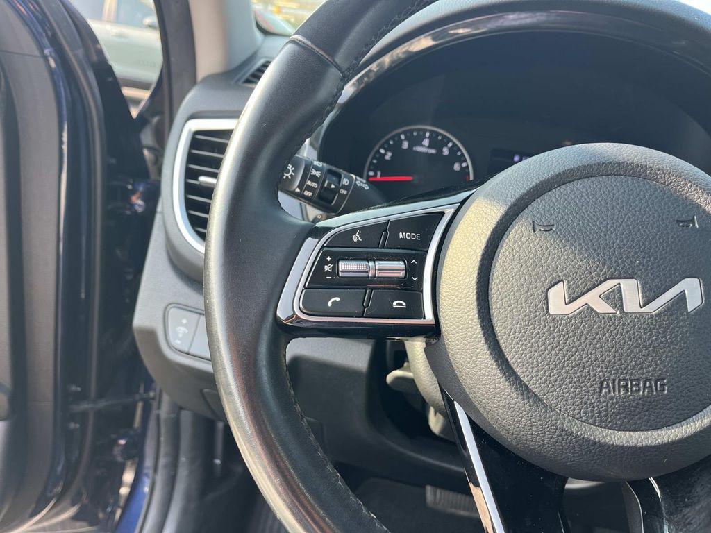 used 2023 Kia Seltos car, priced at $22,963