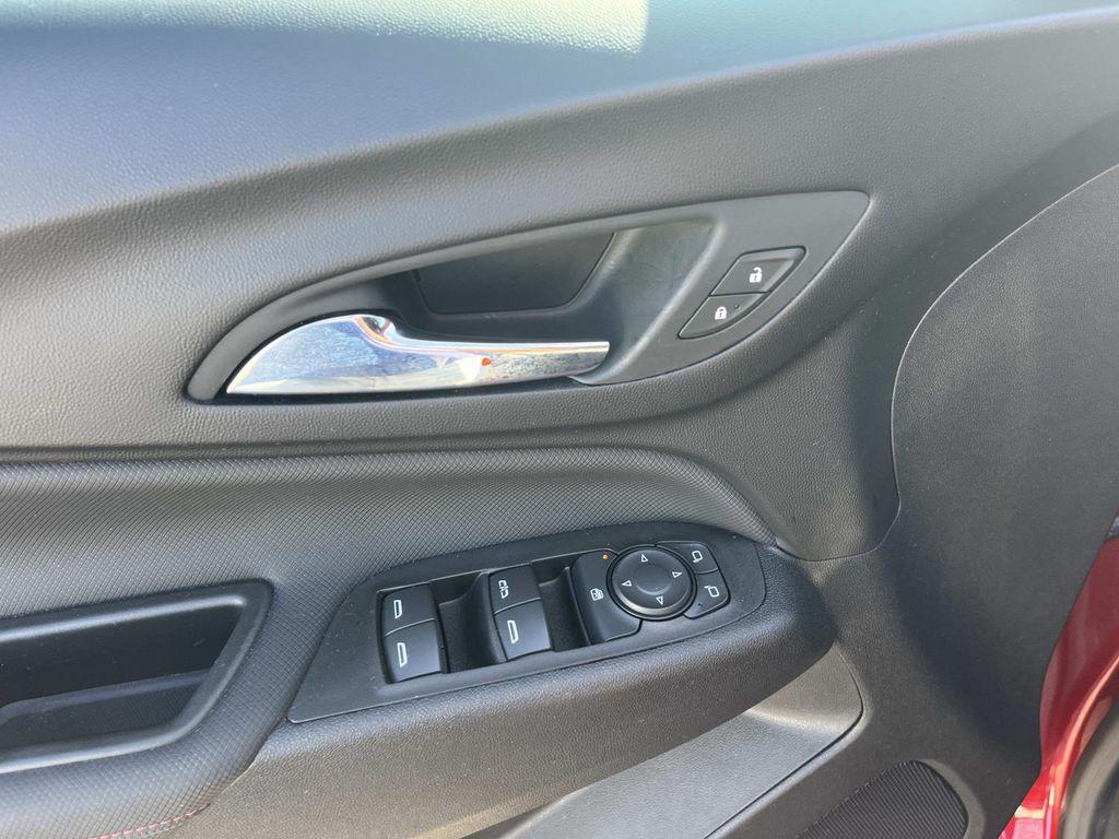used 2022 Chevrolet Equinox car, priced at $24,724