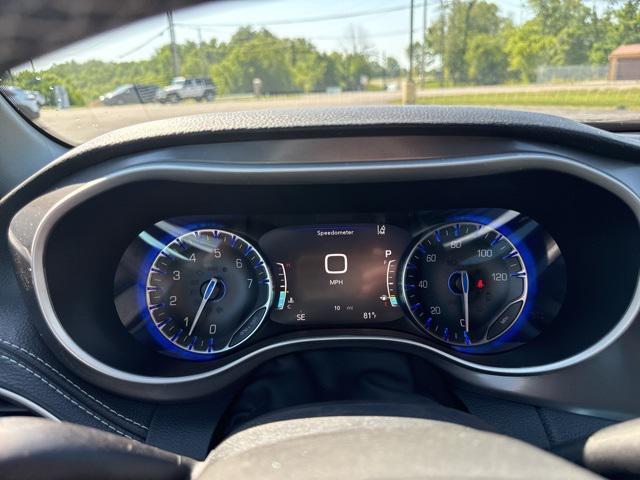 new 2025 Chrysler Pacifica car, priced at $43,657