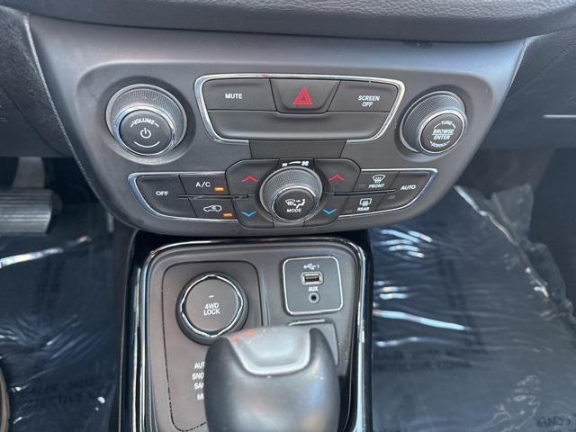 used 2019 Jeep Compass car, priced at $15,305