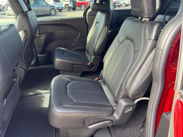 new 2026 Chrysler Pacifica car, priced at $48,274