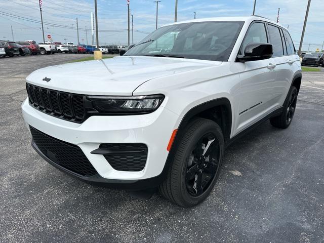 new 2024 Jeep Grand Cherokee car, priced at $46,911