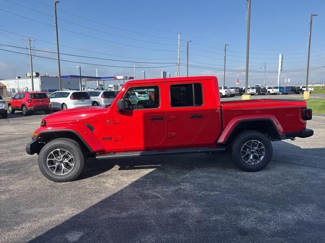 new 2025 Jeep Gladiator car, priced at $49,930