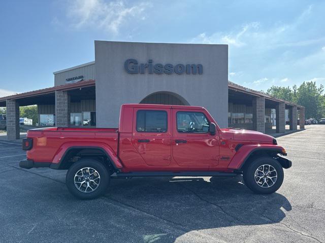 new 2025 Jeep Gladiator car, priced at $49,930