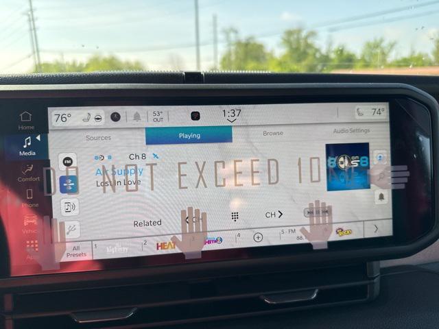 new 2025 Jeep Gladiator car, priced at $49,930