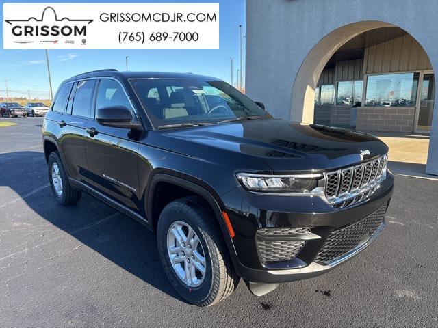 new 2025 Jeep Grand Cherokee car, priced at $42,379