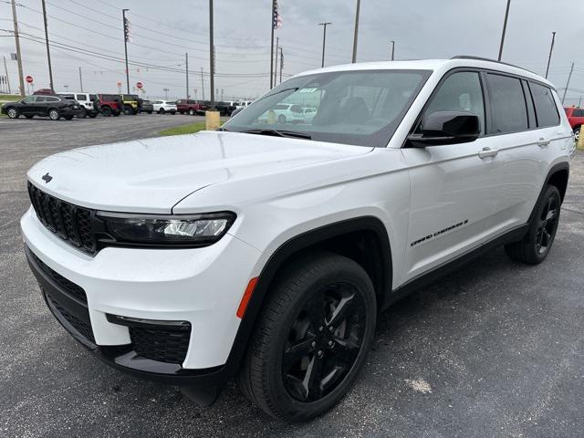 new 2024 Jeep Grand Cherokee L car, priced at $56,119