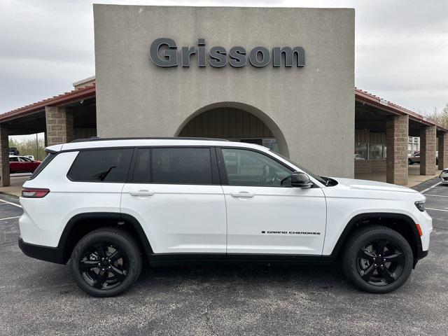 new 2024 Jeep Grand Cherokee L car, priced at $56,119