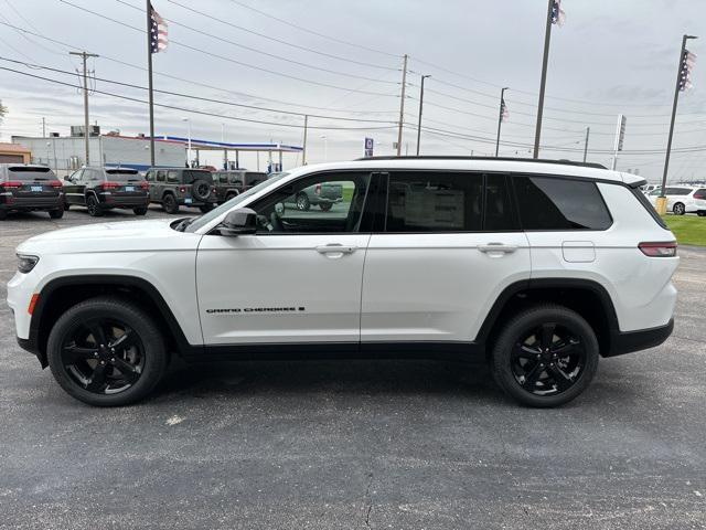 new 2024 Jeep Grand Cherokee L car, priced at $56,119