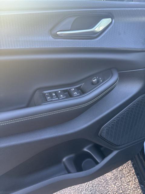 new 2025 Jeep Grand Cherokee car, priced at $42,924