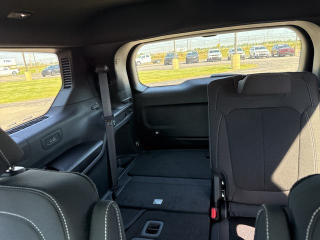 new 2025 Jeep Grand Cherokee L car, priced at $44,641