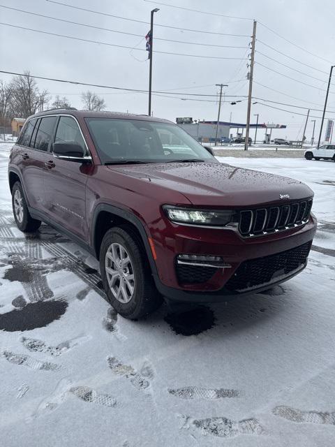 used 2022 Jeep Grand Cherokee car, priced at $33,965