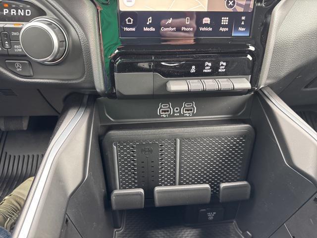 new 2025 Ram 1500 car, priced at $59,127