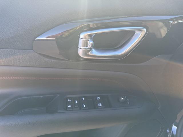 new 2026 Jeep Compass car, priced at $37,817