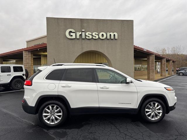 used 2017 Jeep Cherokee car, priced at $11,307