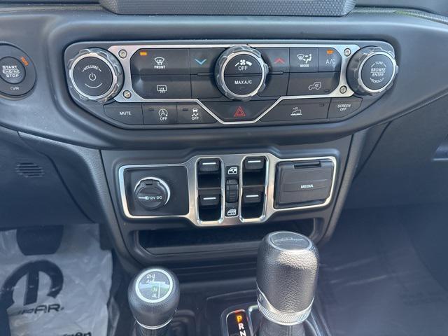 used 2023 Jeep Gladiator car, priced at $28,185