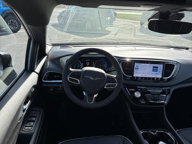 new 2026 Chrysler Pacifica car, priced at $51,104