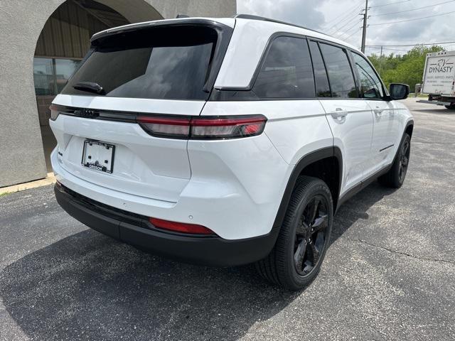 new 2024 Jeep Grand Cherokee car, priced at $46,911