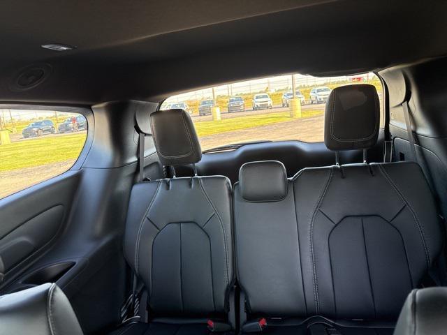 new 2025 Chrysler Pacifica car, priced at $44,797