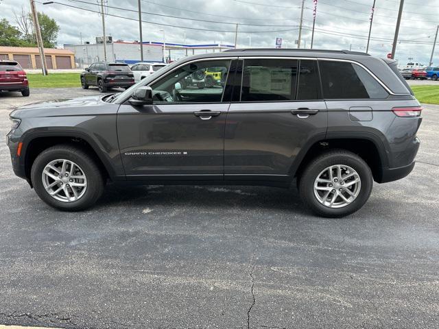 new 2024 Jeep Grand Cherokee car, priced at $42,098