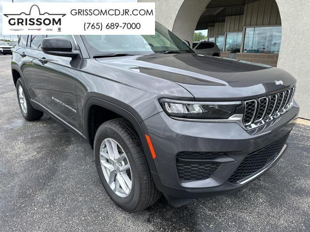 new 2024 Jeep Grand Cherokee car, priced at $42,098