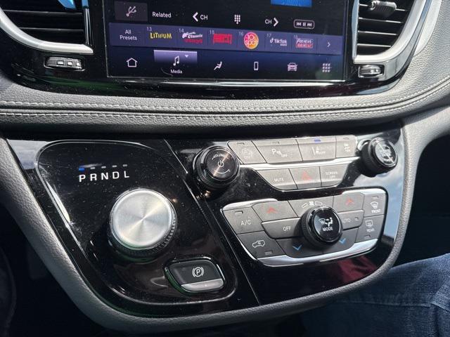 used 2022 Chrysler Pacifica car, priced at $28,880