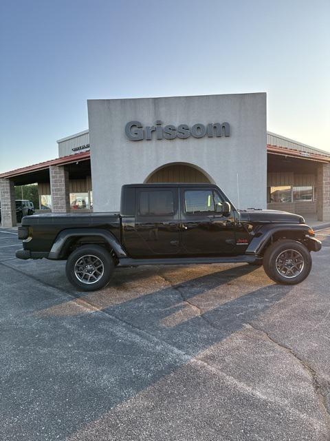 used 2020 Jeep Gladiator car, priced at $32,961