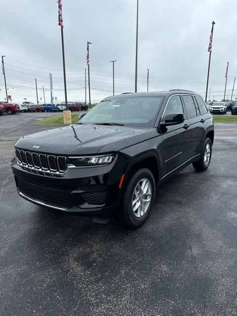 new 2024 Jeep Grand Cherokee car, priced at $42,098