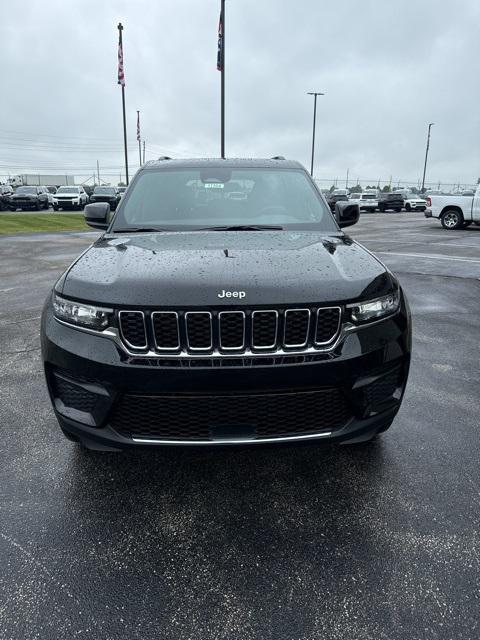 new 2024 Jeep Grand Cherokee car, priced at $42,098